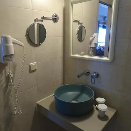 Aparthotel Thalassa House 5*